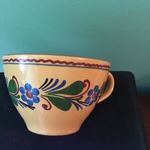 Hand Painted Yellow Ceramic Cup Folk Art‎ Floral Design "Peint a la main"